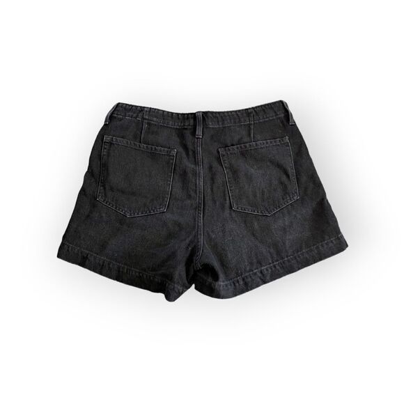 Banana Republic Black Wash High Waisted Denim Midi Shorts Size 31 - Picture 5 of 6